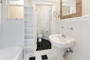 1853 McAllister 1 Bath